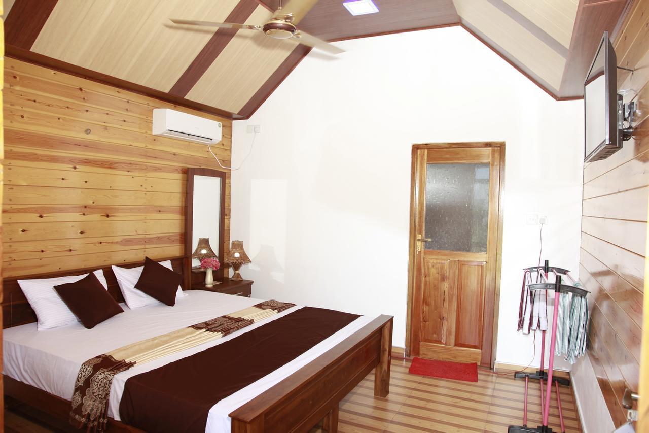 Elegant Green Beach Resort Trincomalee Exterior photo