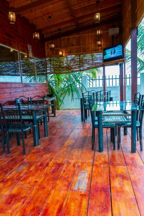 Elegant Green Beach Resort Trincomalee Exterior photo