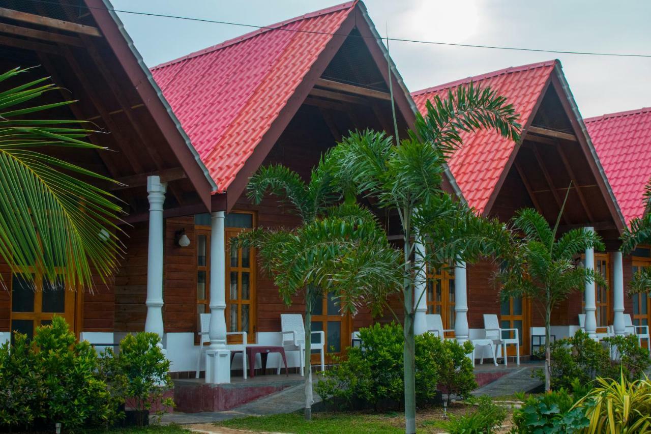 Elegant Green Beach Resort Trincomalee Exterior photo